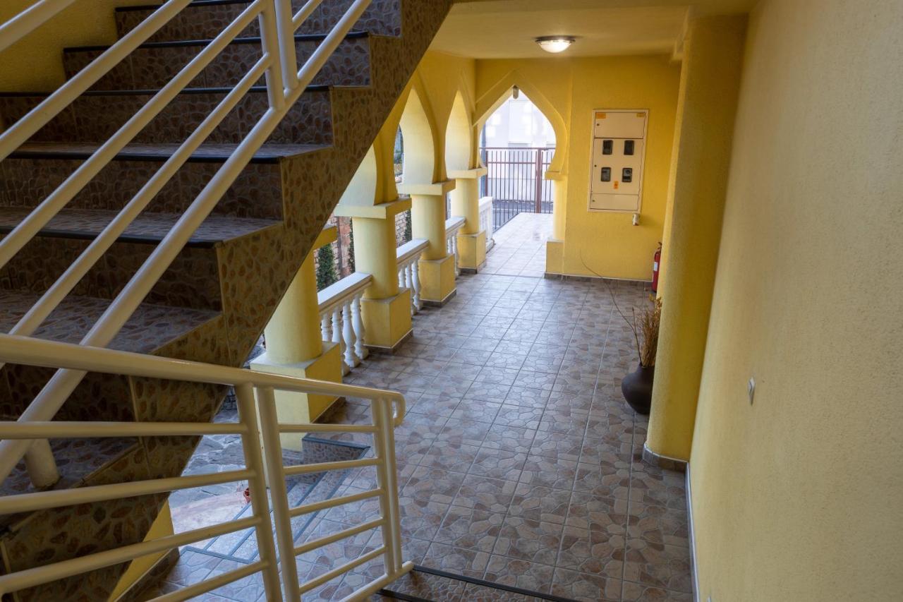 Motel Vila Bakarni Brčko Exterior foto