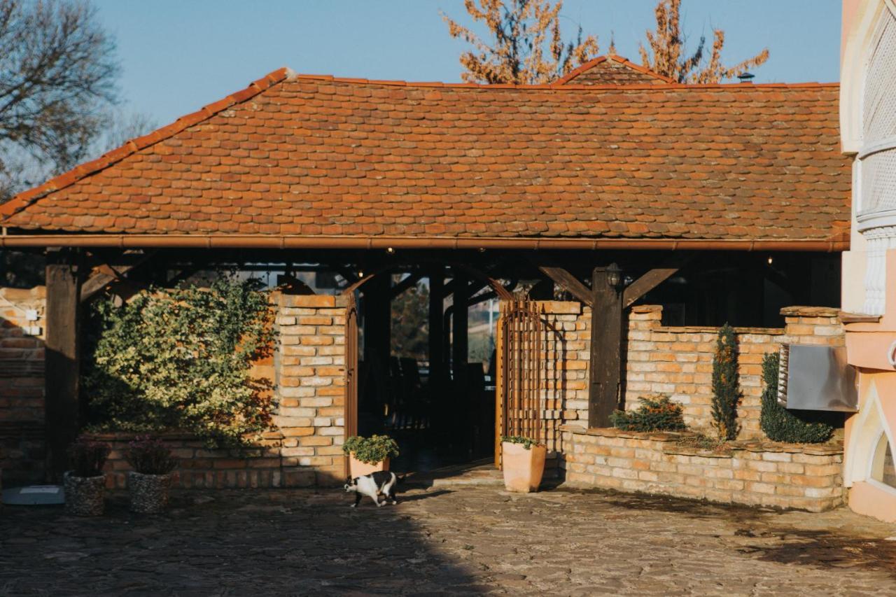 Motel Vila Bakarni Brčko Exterior foto